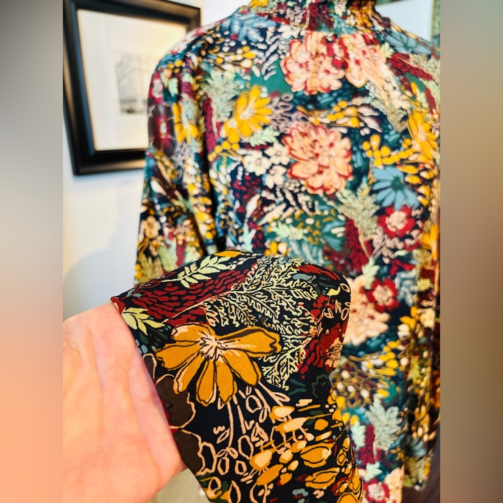 🆕 RACHEL ZOE Floral Mock Neck Top size L - Picture 7 of 10